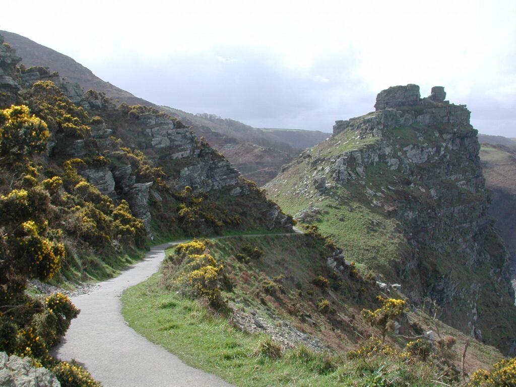 Tarka trail - a bike path through craggy hills